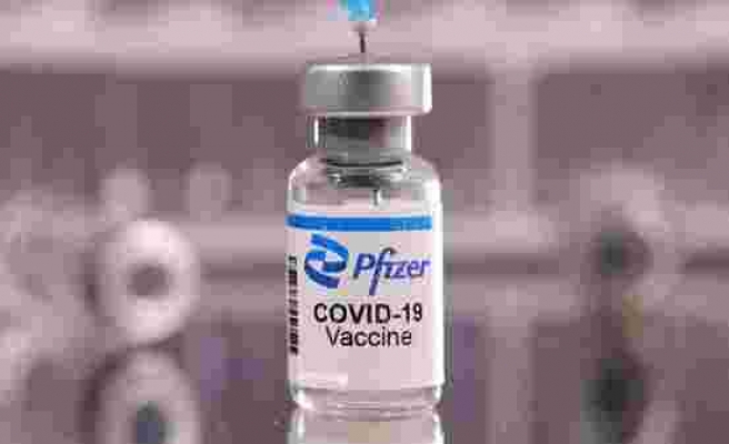 Pfizer-BioNTech aşısı ve 65 yaş üstüne inme riski arasındaki ilişki araştırılıyor