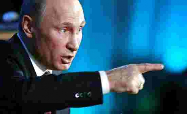 Putin'in toplu aşı emri, doktorların istifalarını da beraberinde getirdi