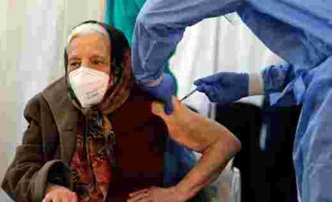 Romanyalı Baltag, 104 yaşında aşı oldu