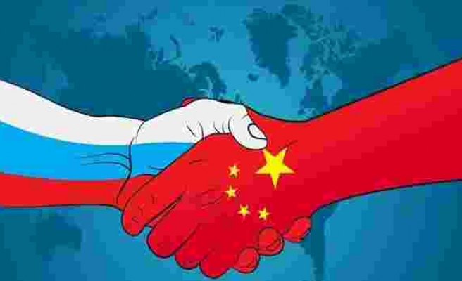 Rusya ve Çin askeri tatbikat için yan yana