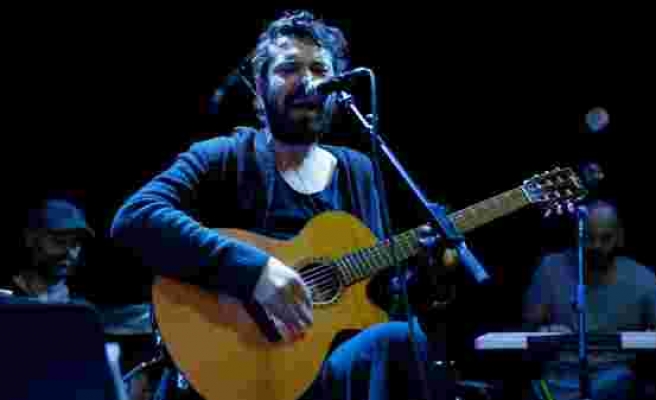 Şarkıcı Halil Sezai Tutuklanma Talebiyle Mahkemeye Sevk Edildi