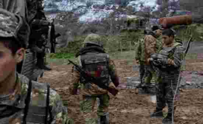 Savaştan kaçan Ermeni askerler ormanlık alana sığınmış