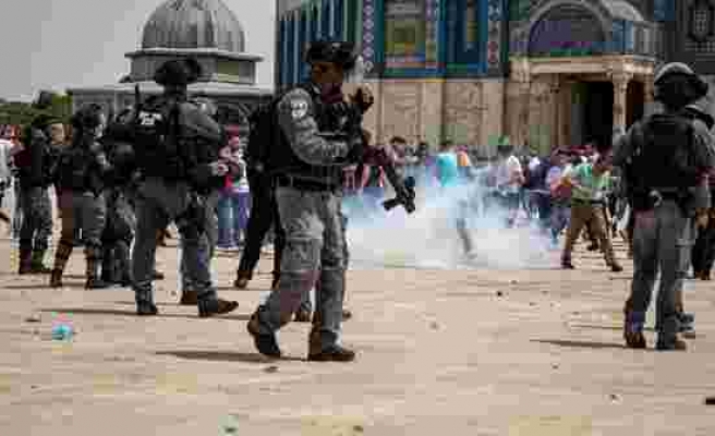 Son Dakika! Dışişleri'nden ateşkese rağmen Mescid-i Aksa'da namaz kılanlara saldıran İsrail'e tepki: Samimiyetsiz tutumları devam ediyor
