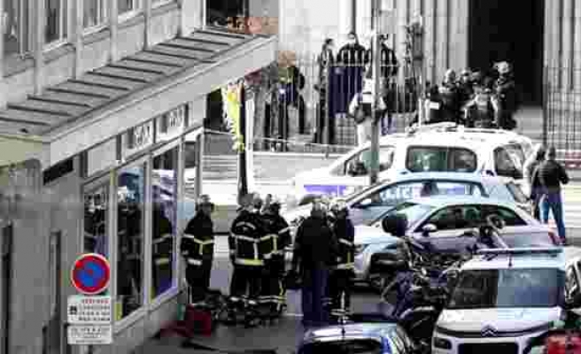 Son Dakika! Fransa'da kilise yakınında bıçaklı saldırı: 3 kişi hayatını kaybetti, çok sayıda yaralı var