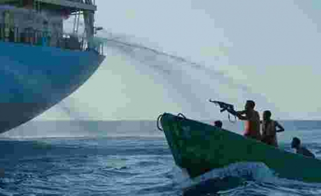Son Dakika: Gine Körfezi'nde korsan saldırısına uğrayan Türk gemisi Gabon'un Gentil Limanı'na demirledi