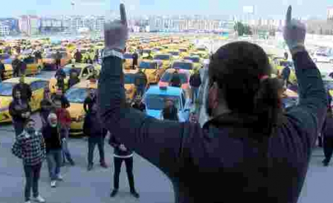 Taksiciler, Koronavirüs Nedeniyle İşlerin Azalmasını Protesto Etti: 'Plaka Sahibine Çalışıyoruz'