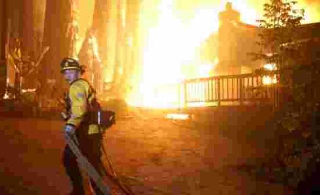 Tarihin en korkunç felaketlerinden biri yaşanıyor! Alev alev yanan California'da cesetlere bile ulaşılamıyor