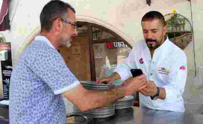 Teşvik Kampanyalarında Bugün: Gaziantep'te 'Aşı Kartı ile Gelene Bedava Kebap'