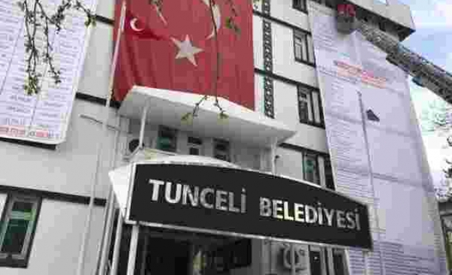 Tunceli Belediyesi Tabelasını 'Dersim Belediyesi' Olarak Değiştirme Kararı Aldı