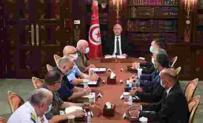 Tunus Cumhurbaşkanı, Meclisin Tüm Yetkilerini Dondurdu ve Milletvekillerinin Dokunulmazlıklarını Askıya Aldı