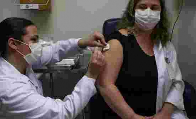 Türkiye'de uygulanan Çin aşısının 60 yaş üzeri kişilerde yüzde 98 oranında koruma sağladığı tespit edildi