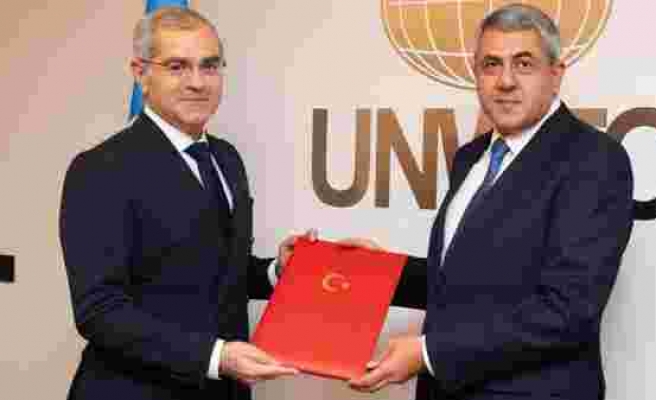 Türkiye'nin Madrid Büyükelçiliği akredite oldu