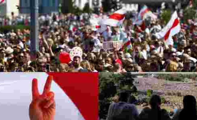 Ülke Tarihinin En Büyük Protesto Gösterisi Yapıldı: Belarus'tan Çarpıcı Kareler 