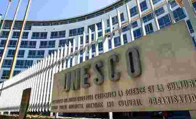 UNESCO, Ayasofya'nın Dünya Kültür Mirası Statüsünün Gözden Geçirileceğini Açıkladı