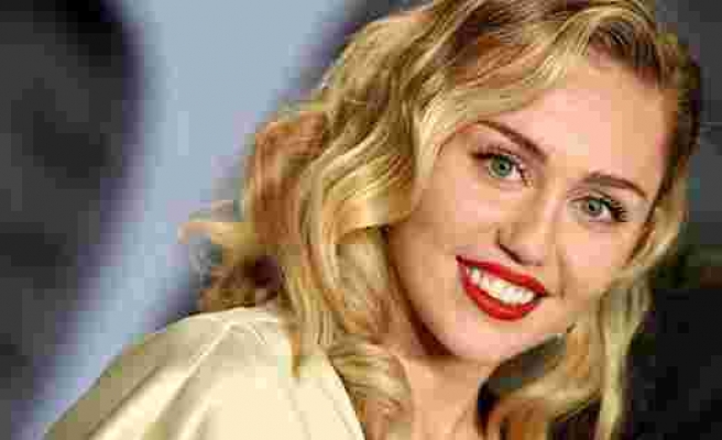 Ünlü şarkıcı Miley Cyrus, kalça dansı yaptığı anların videosunu paylaştı