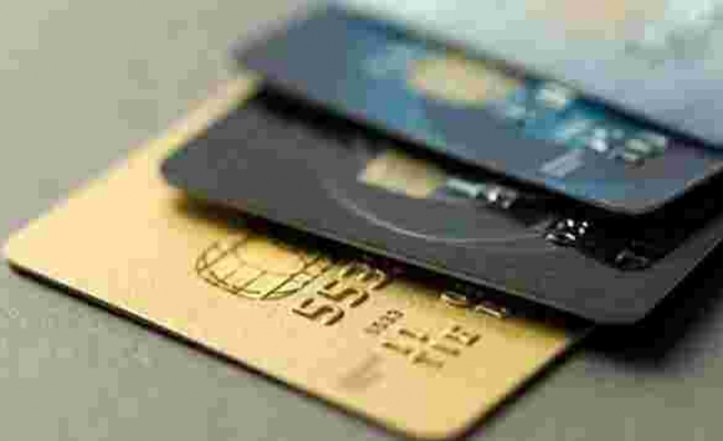 Vatandaşın Kredi Kartı Harcamaları Yüzde 109 Arttı: 4 Milyon Kişi Yasal Takipte