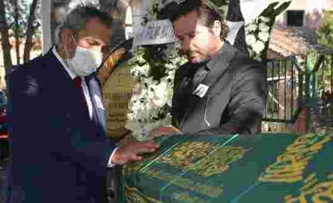 Yavuz Bingöl, kardeşinin cenazesinde ayakta durmakta güçlük çekti