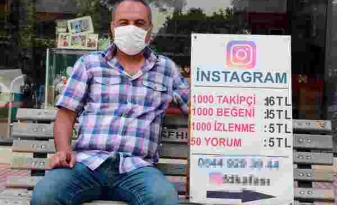 Yeni Cins İşportacı: Adana'da Bir Birey Sokakta Açtığı Tezgahla, Günde Binlerce Takipçi ve Beğeni Satıyor