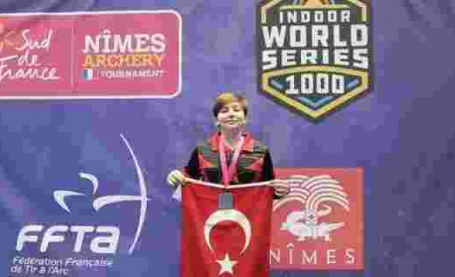 Yusuf Kaya, Salon Okçuluk Turnuvası'nda Dünya ikincisi oldu