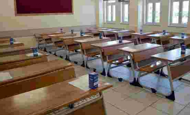 Ziya Selçuk'tan LGS Açıklaması: Mektep Sayısı Arttı, Hastenelerde de Sınava Girilecek