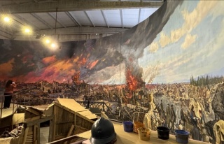 Rus ressam Alexander Samsonov Büyük Manisa Yangını'nı...