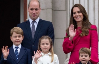 İngilizler endişeli! 2 ay geçti: Kate Middleton...